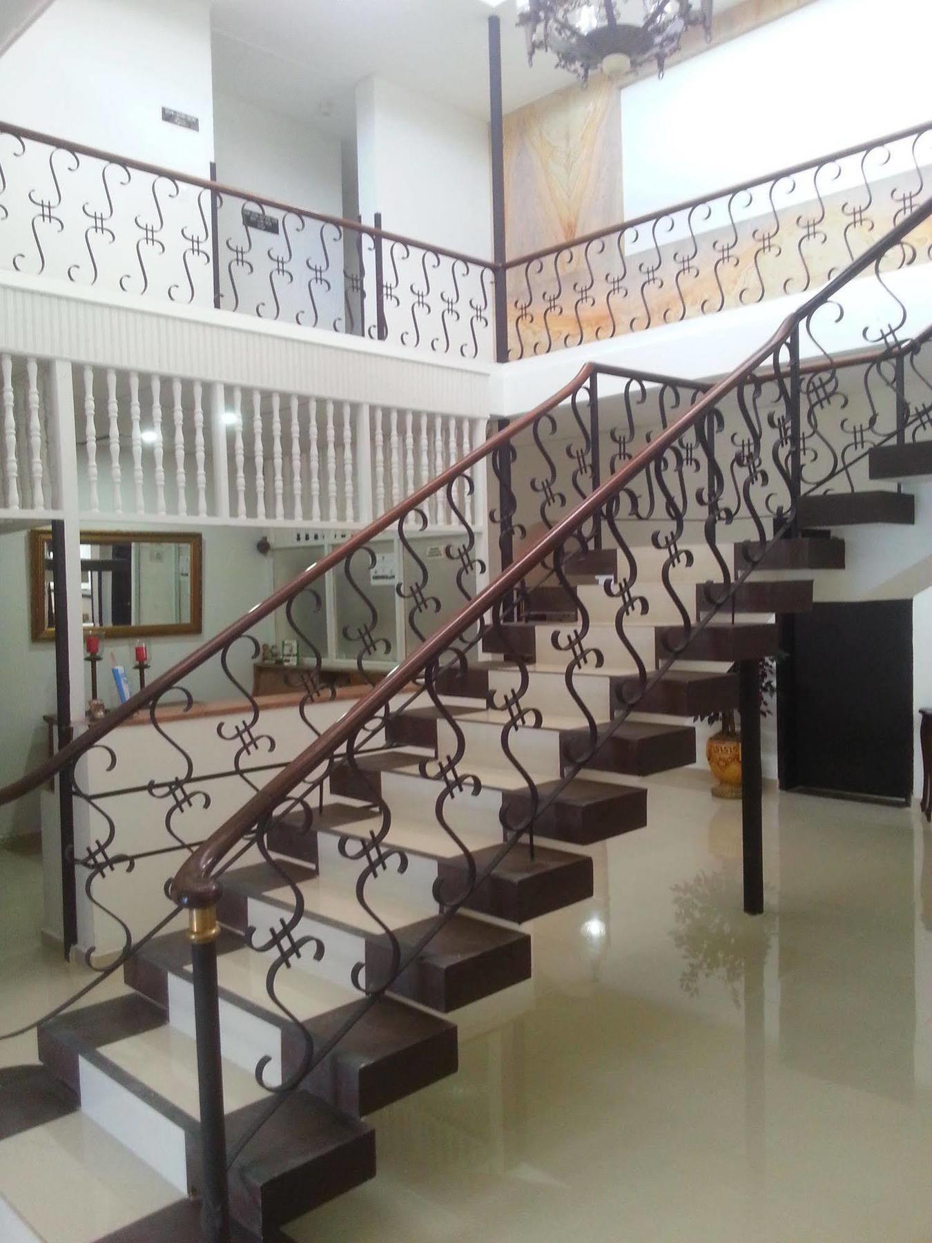 Hotel Colonial Plaza Букараманга Экстерьер фото